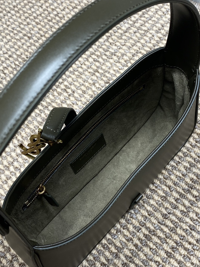 Y51 hobo bags